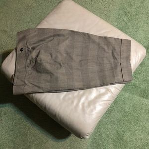 TapeMeasure Checkered Capri Pants